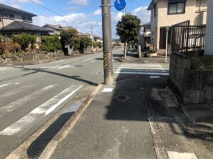 【歩道のある前面道路】